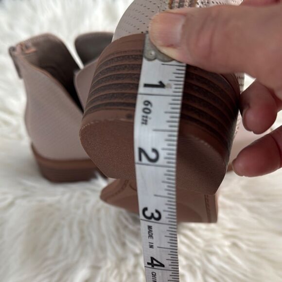 SERRA Tan Ankle Boots Size 7 - Picture 8 of 9